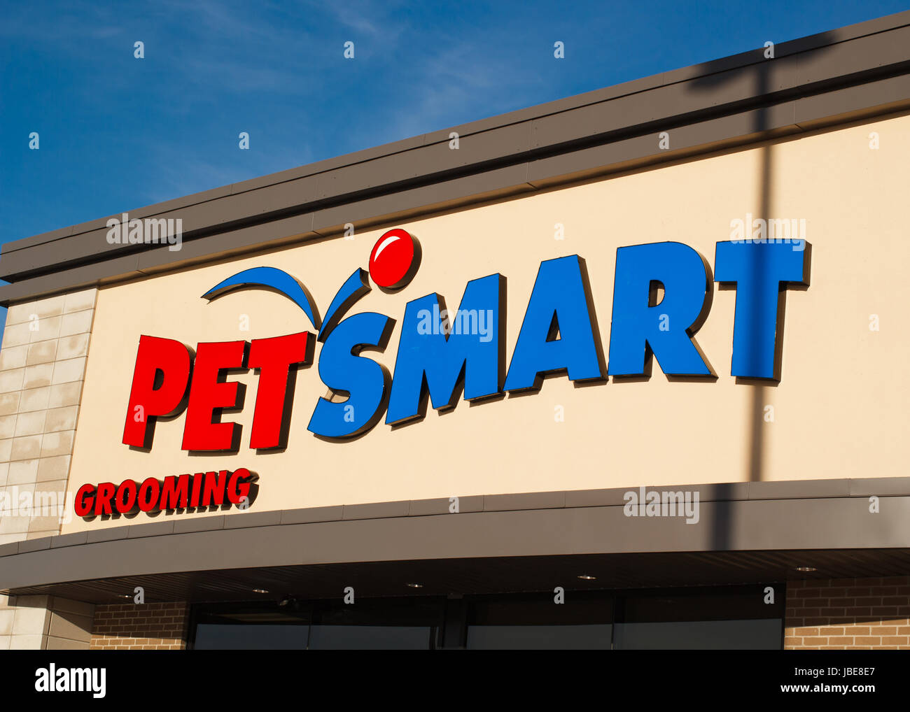 DARTMOUTH, CANADA JUNE 10, 2017 Pet Smart. PetSmart Inc. is a pet
