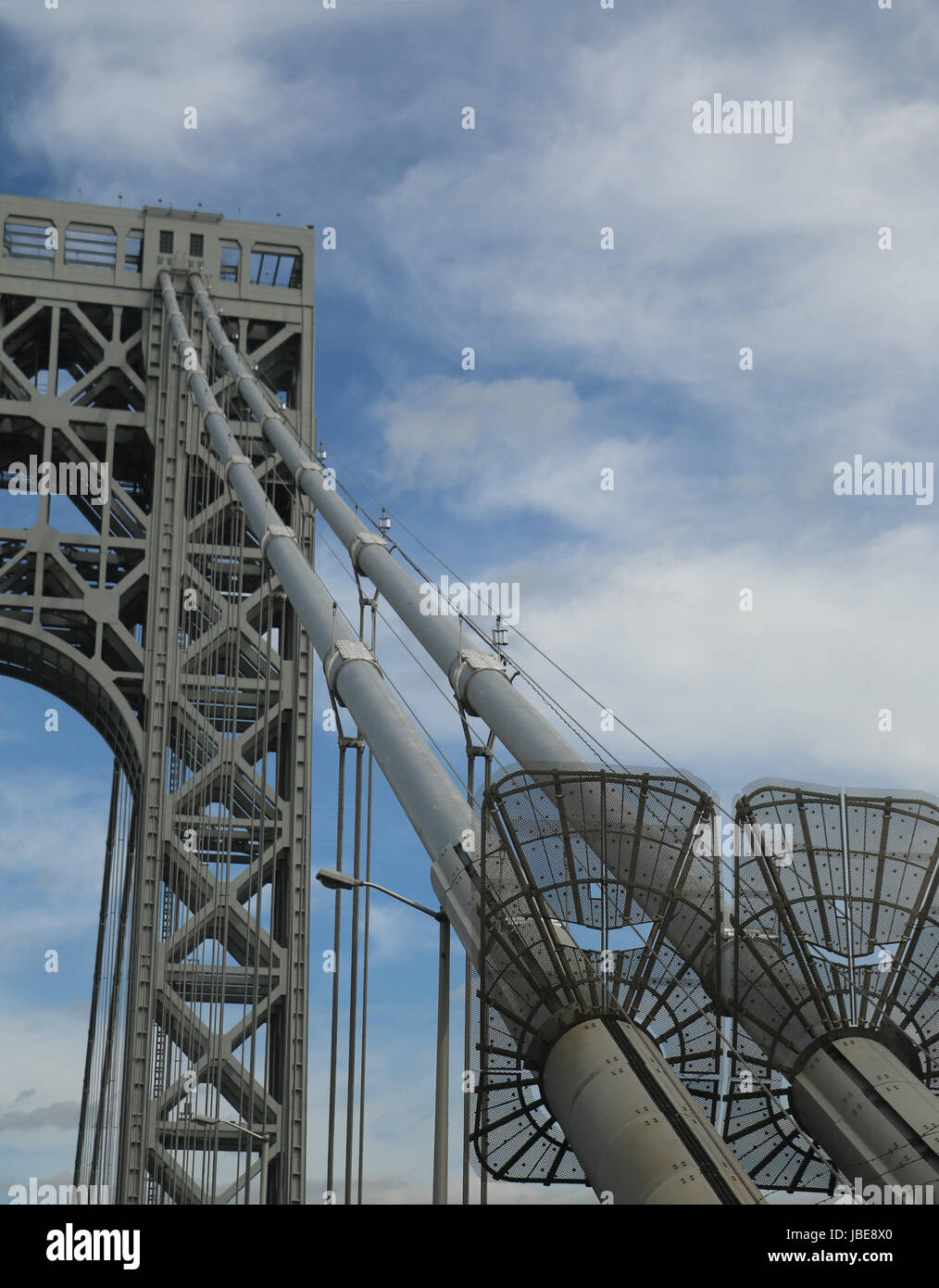 Steel bridge structure hi-res stock photography and images - Alamy