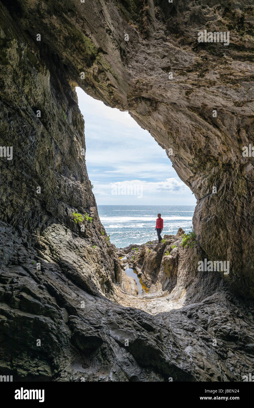 Red lady paviland hires stock photography and images Alamy
