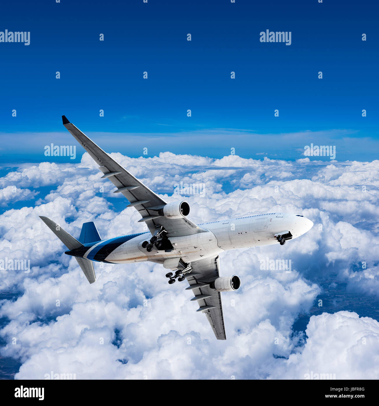 Final approach before landing Stock Photo - Alamy