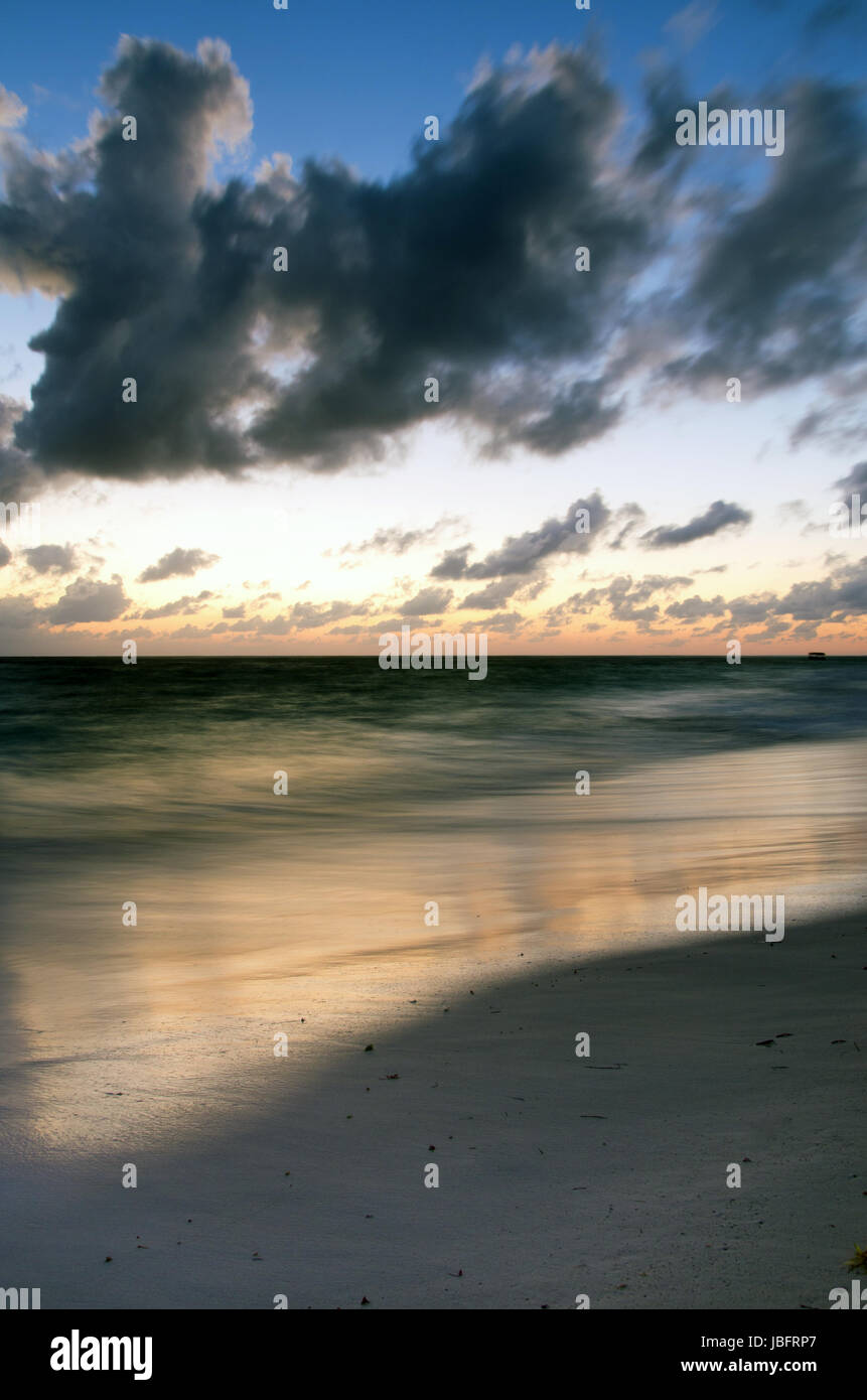 Beautiful sunset above the sea Stock Photo - Alamy