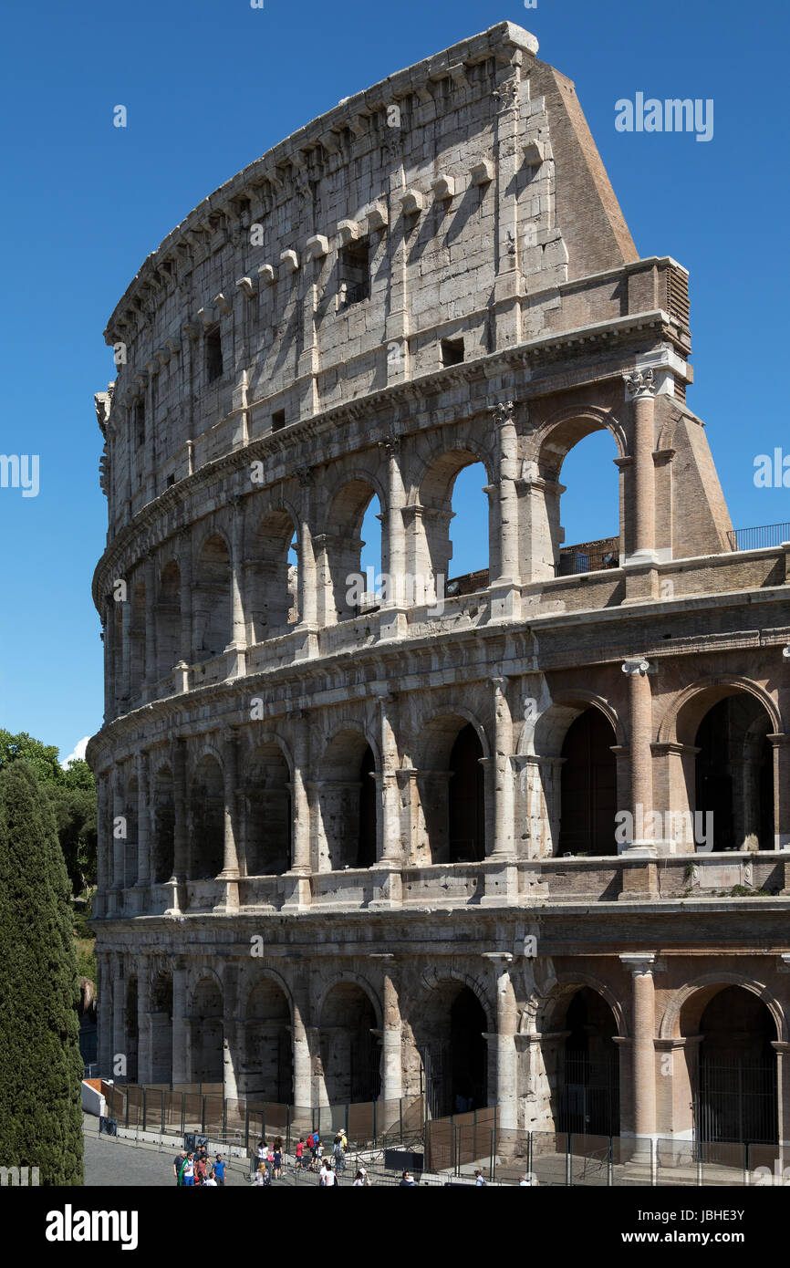 The Colosseum (Flavian Amphitheatre), is an large oval amphitheatre in