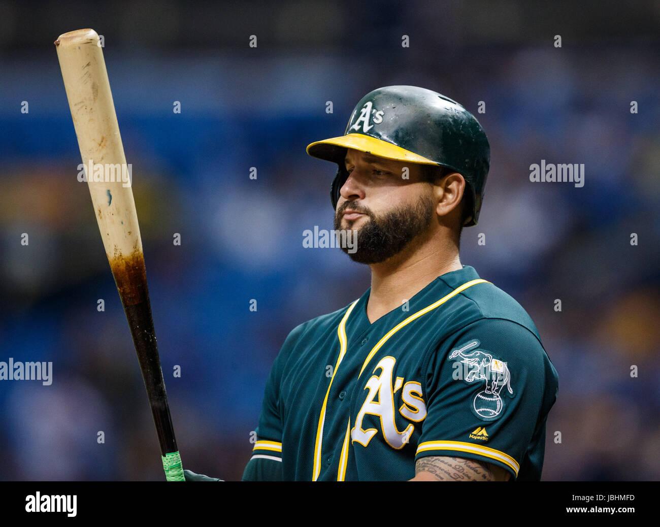 Yonder alonso hi-res stock photography and images - Alamy