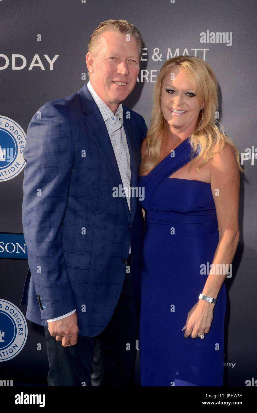Major League Baseball legend Orel Hershiser and fiance Dana Deaver