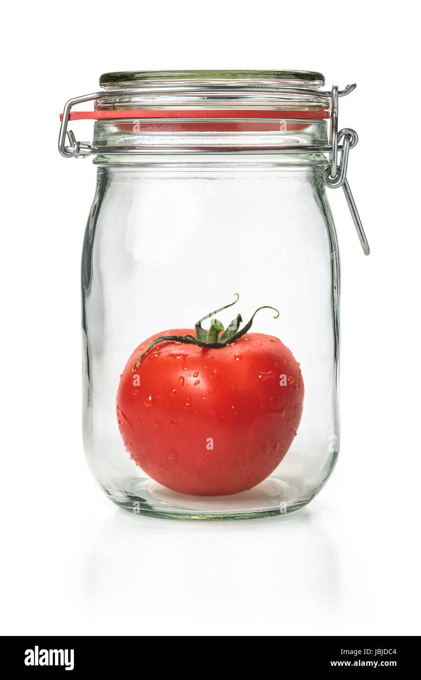Frische Tomate in einem Einmachglas Stock Photo