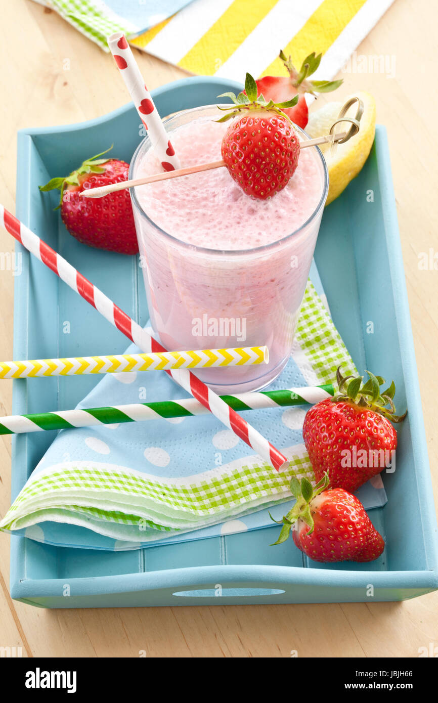 Smoothie glas hi-res stock photography and images - Alamy