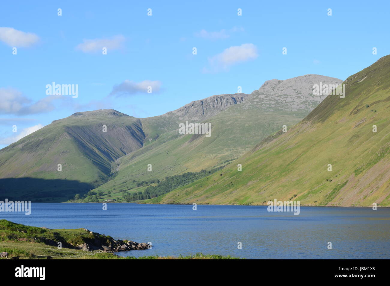 Looking down Wast Water in Wasdale towards Great Gable, Scafell Pike and other hills Stock Photo