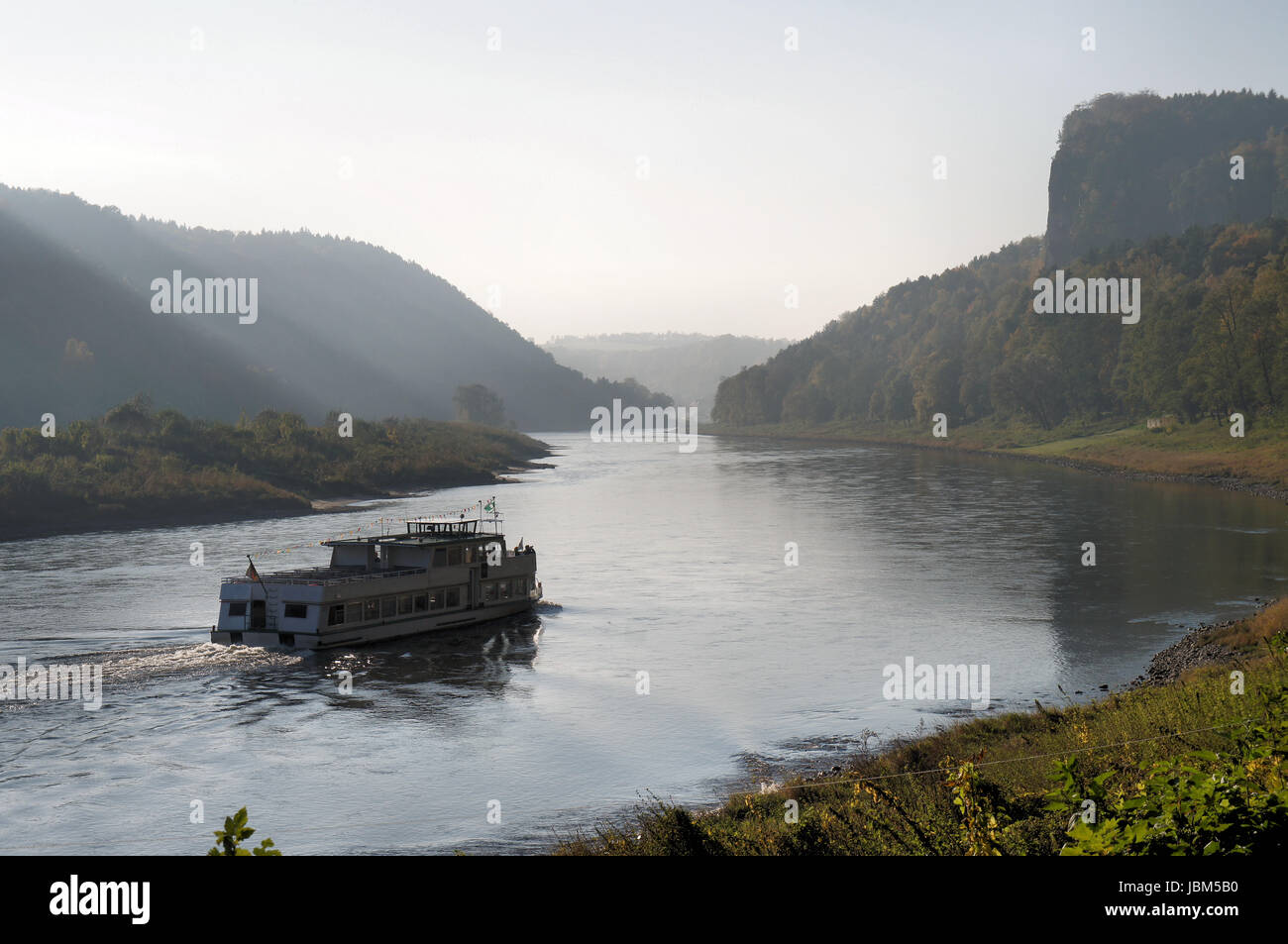 Page 11 - Am Abend High Resolution Stock Photography and Images - Alamy