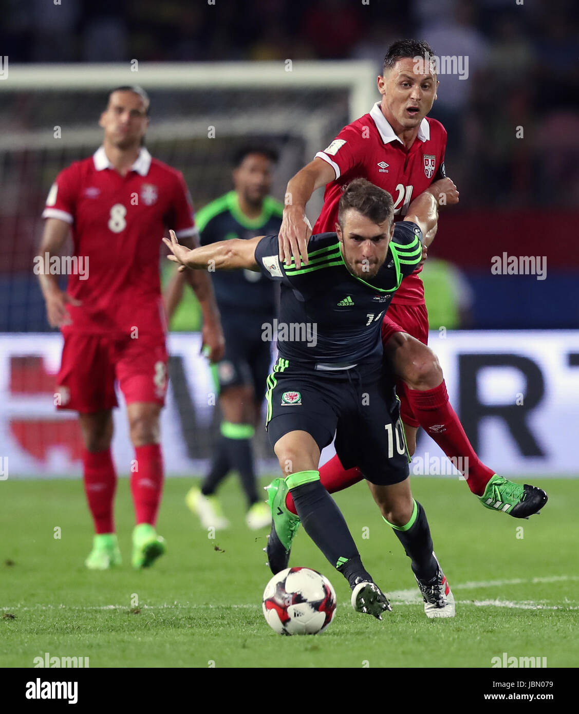 Serbia's Nemanja Matic (right) and Wales' Aaron Ramsey battle for the ball during the 2018 FIFA World Cup Qualifying, Group D match at the Rajko Mitic Stadium, Belgrade. Stock Photo