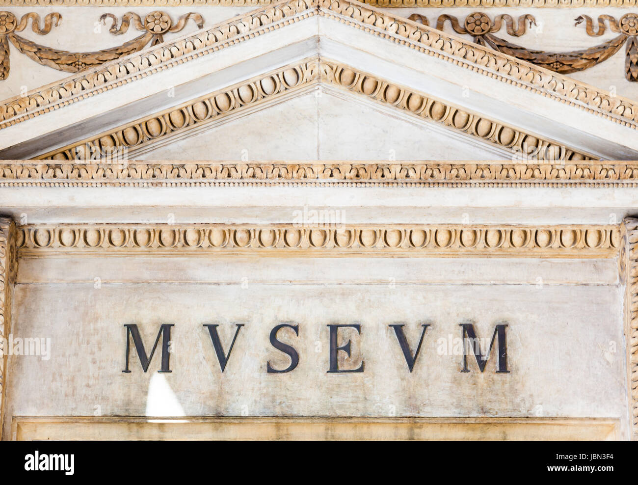 Entrance ancient museum letters hi-res stock photography and images - Alamy