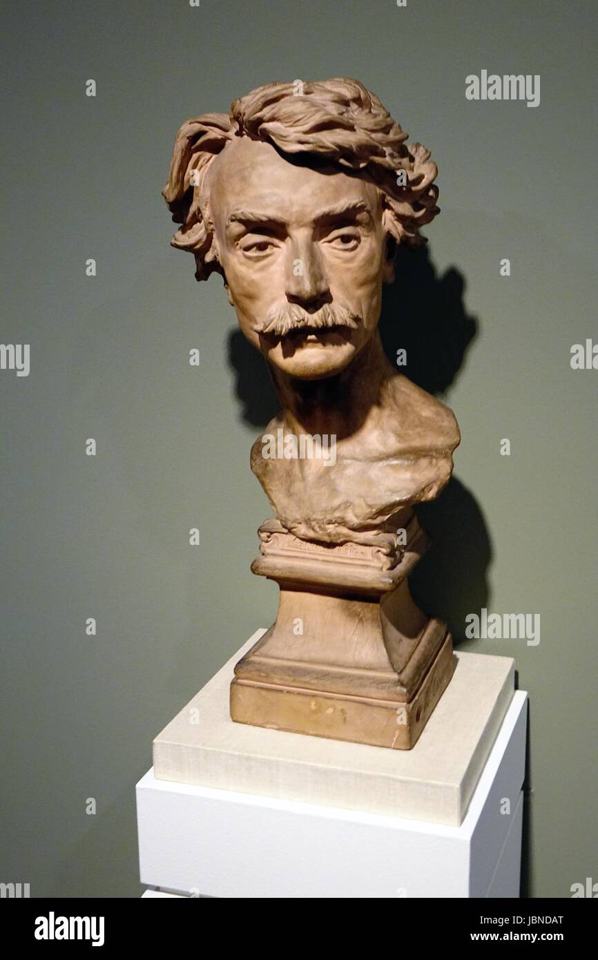 Jean león gerome sculpture hi-res stock photography and