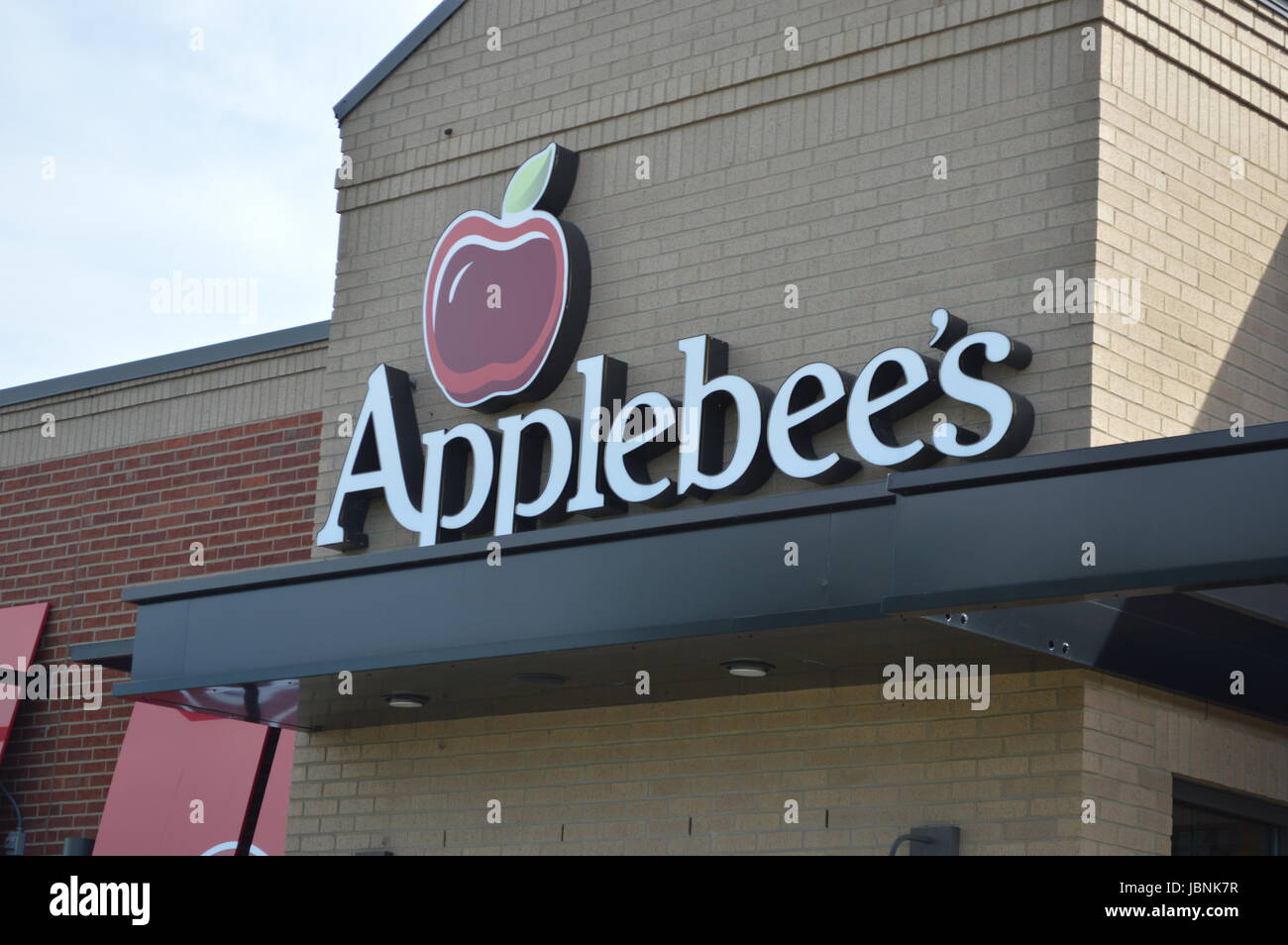 Applebees signage hi-res stock photography and images - Alamy