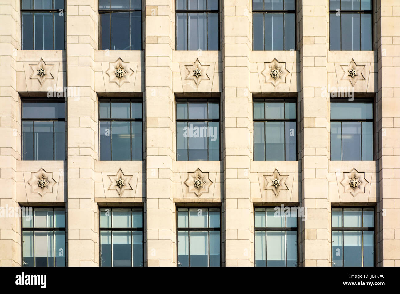 Architectural Detail Of Art Deco And Egyptian Inspired Adelaide House By Sir John Burnet And Thomas S Tait City Of London Uk Stock Photo Alamy
