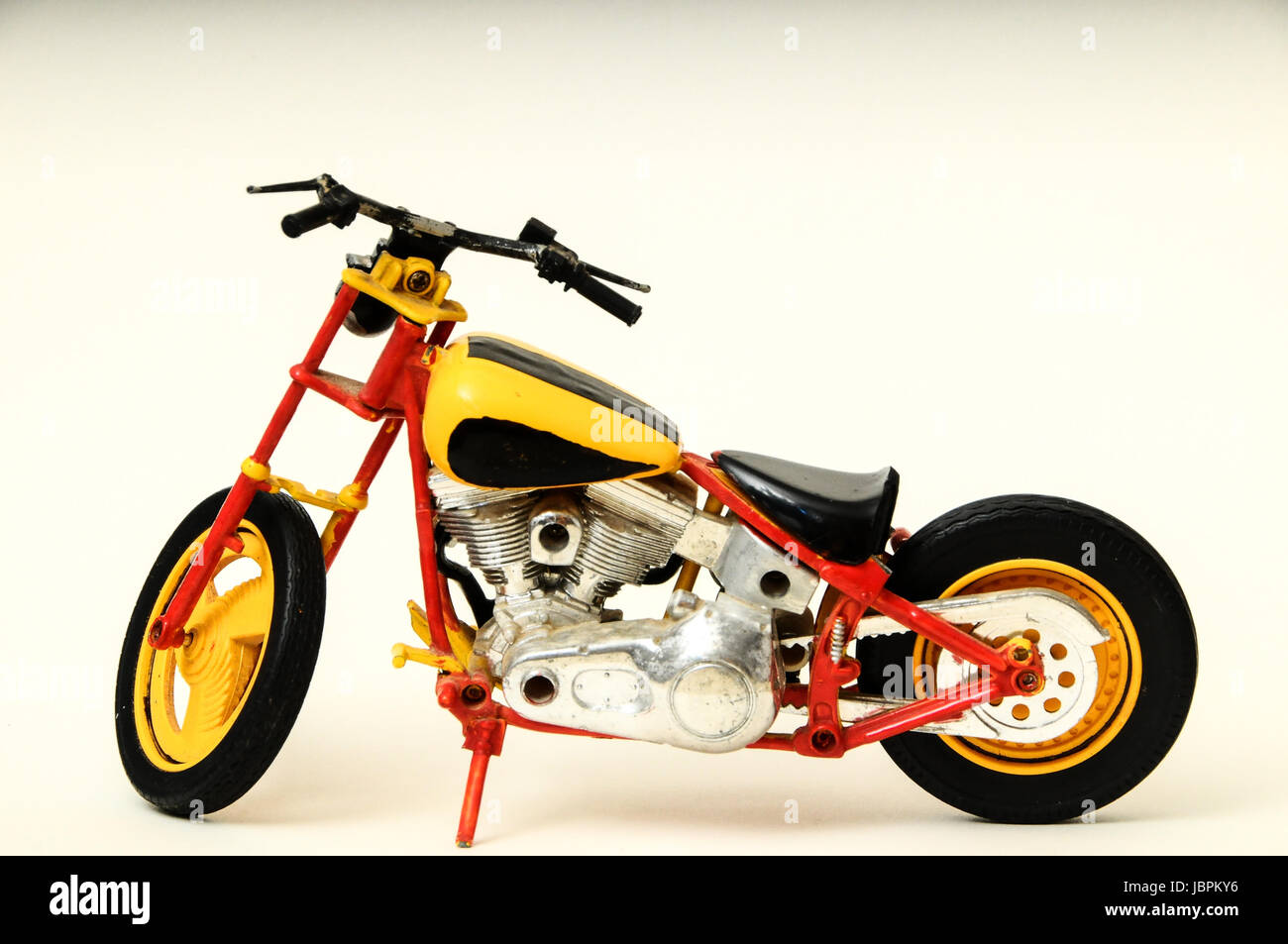 Chopper motorcycle construction hi-res stock photography and images - Alamy