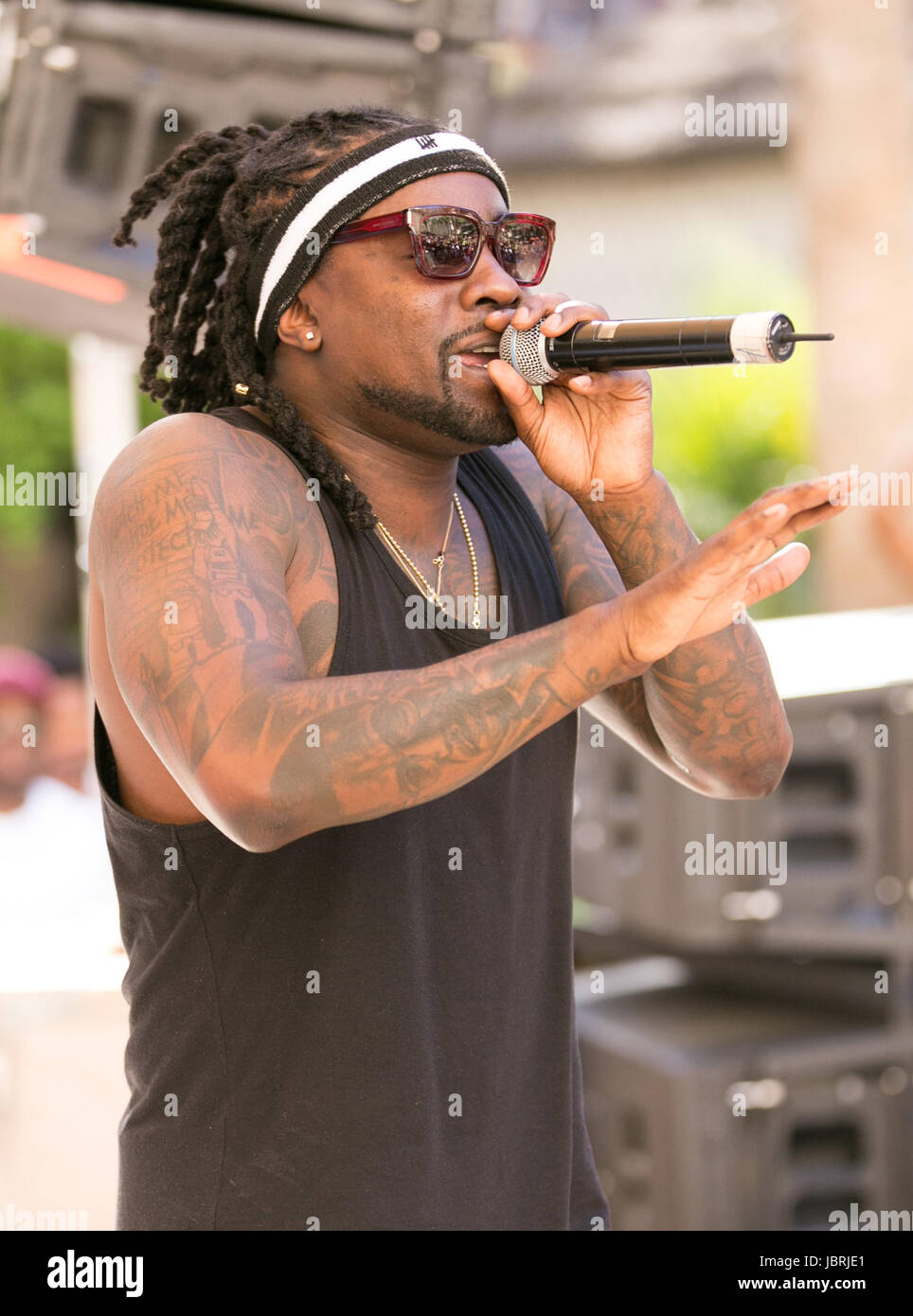 Wale rapper hi-res stock photography and images - Alamy