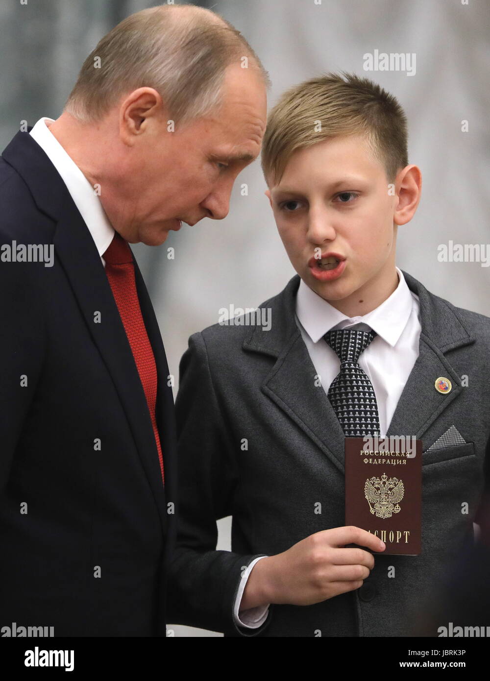 Vladimir Putin presented a Russian passport to Steven Sigalu 25.11.2016 69 Vladimir Putin presented a Russian passport to Steven Sigalu 25.11.2016 34