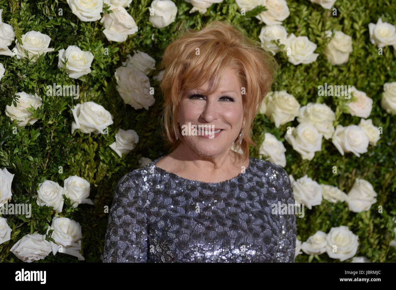 New York, USA. 11th Jun, 2017. Bette Midler attends the 2017 Tony Awards at Radio City Music Hall on June 11, 2017 in New York City. Credit: Erik Pendzich/Alamy Live News Stock Photo