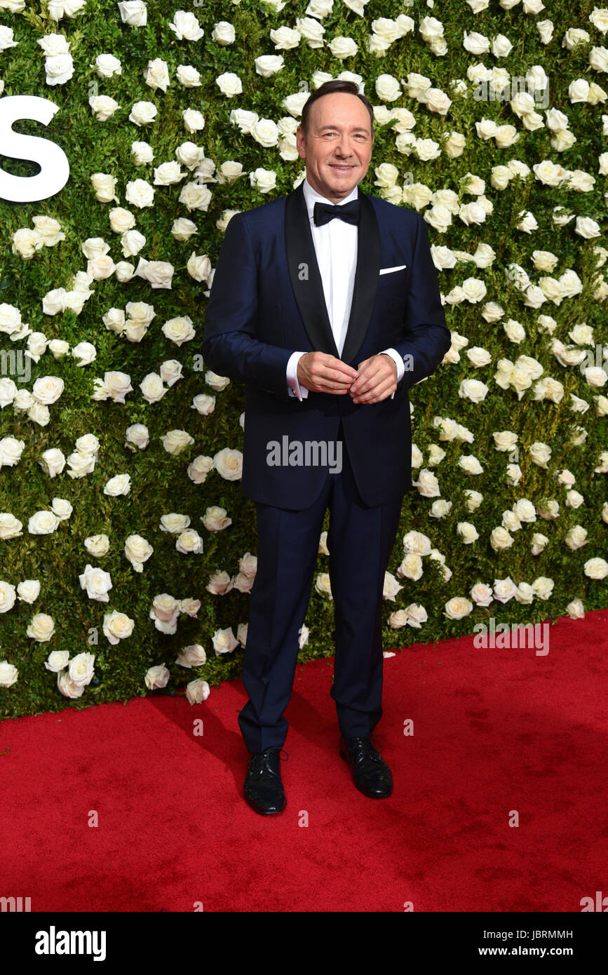New York, USA. 11th Jun, 2017. Kevin Spacey attends the 2017 Tony Awards at Radio City Music Hall on June 11, 2017 in New York City. Credit: Erik Pendzich/Alamy Live News Stock Photo