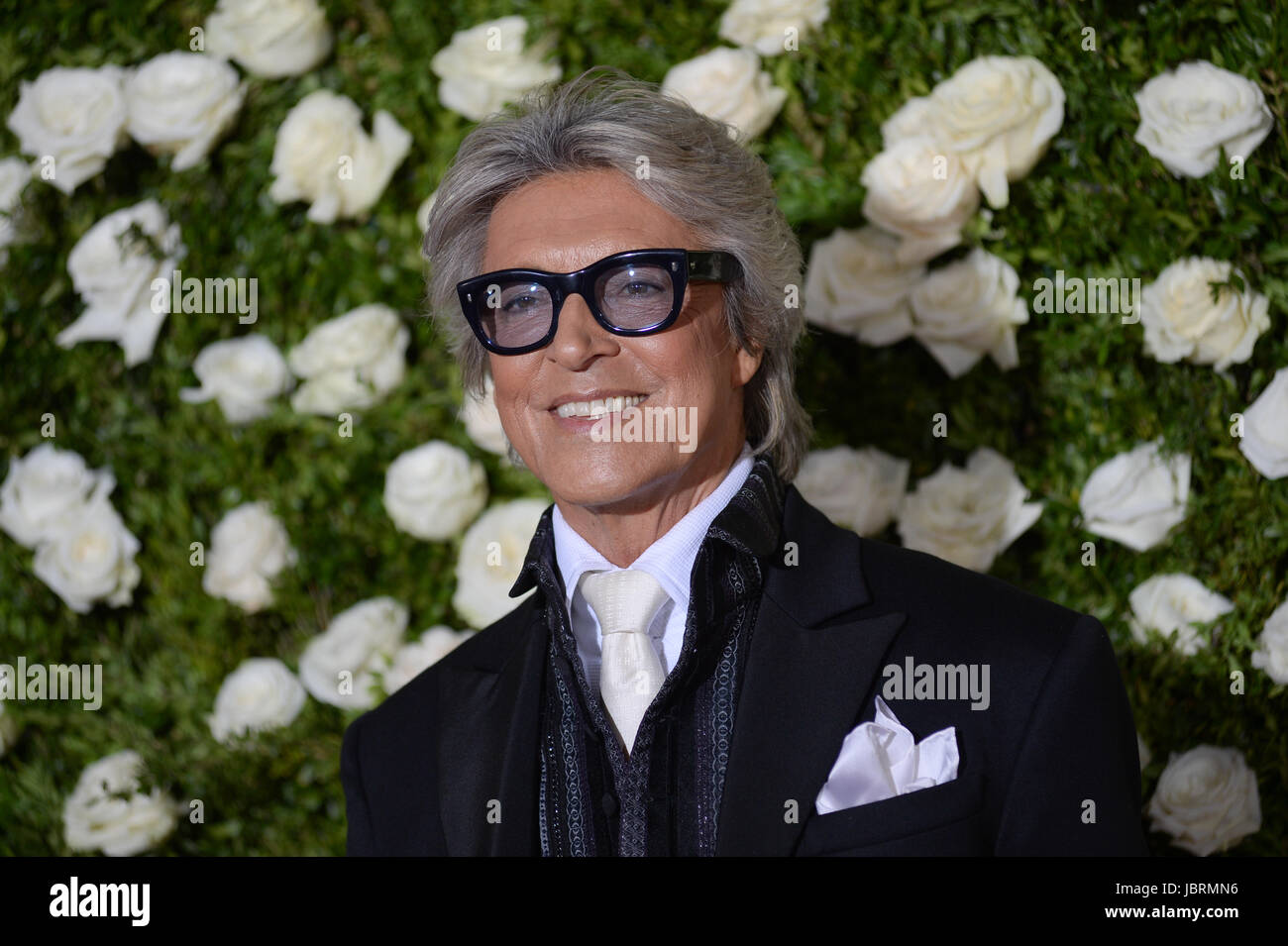 New York, USA. 11th Jun, 2017. Tommy Tune attends the 2017 Tony Awards at Radio City Music Hall on June 11, 2017 in New York City. Credit: Erik Pendzich/Alamy Live News Stock Photo