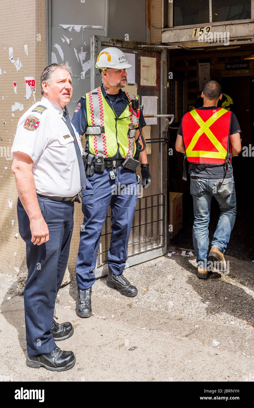 12th Jun, 2017. Eviction Day, Balmoral Hotel,  DTES, Vancouver, British Columbia, Canada. Credit: Michael Wheatley/Alamy Live News Stock Photo