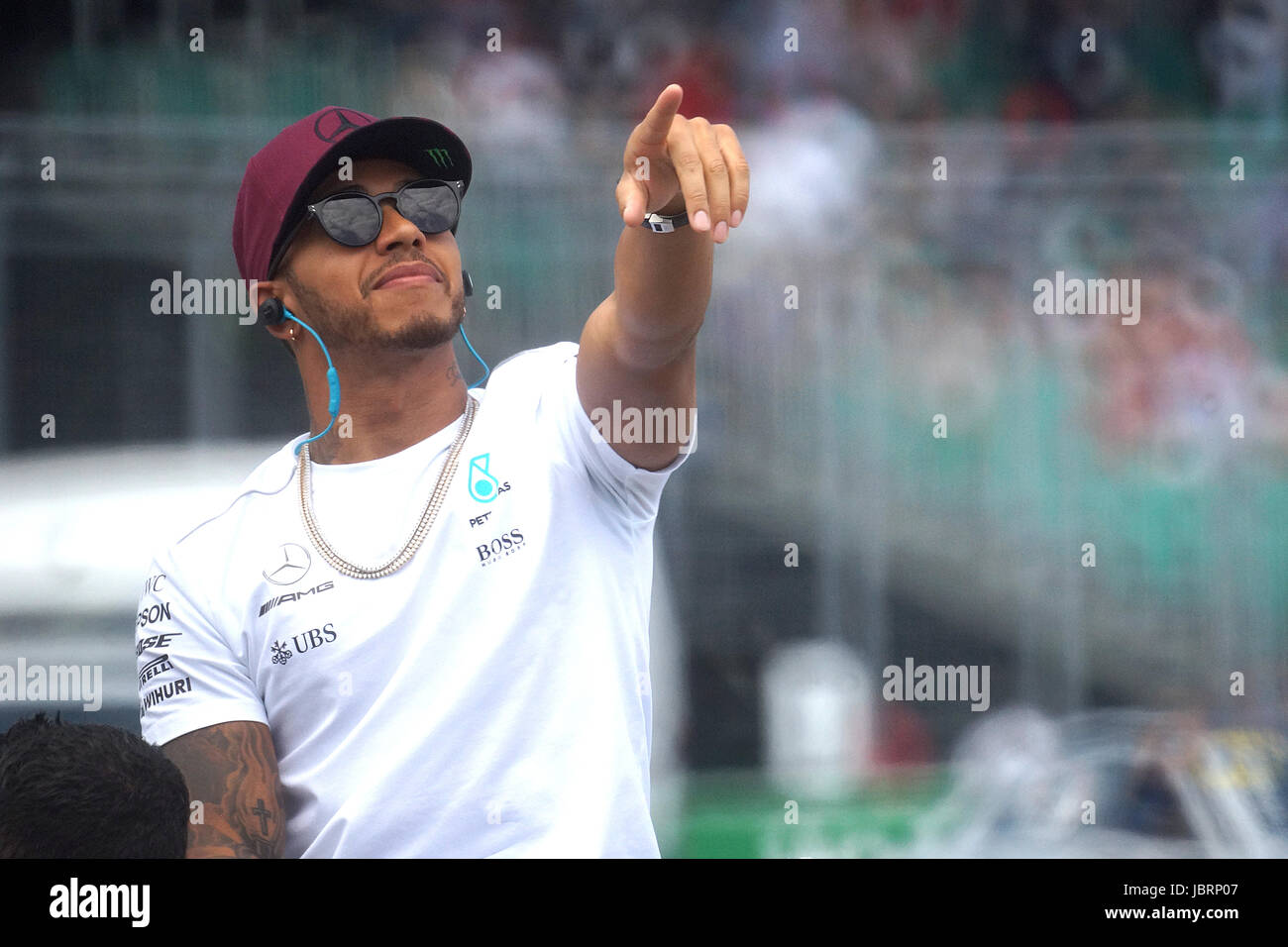 Race car driver lewis hamilton hi-res stock photography and images - Alamy