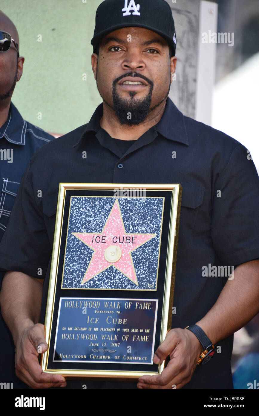 Los Angeles, USA. 12th June, 2017. IceCube - Star 030 Ice cube honored ...