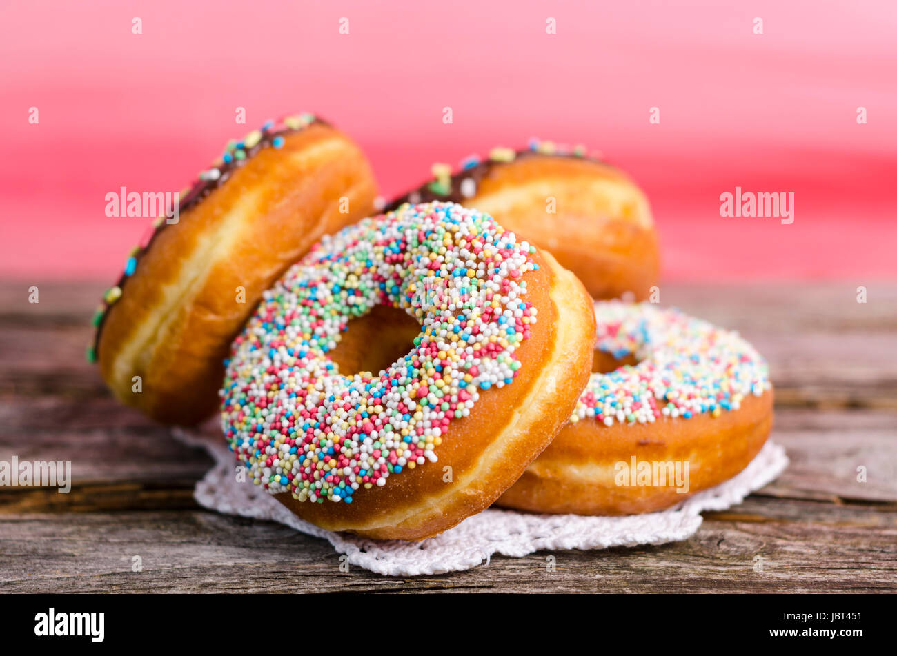 donut,donuts,fettgebackenes, ringe, schokolade Stock Photo