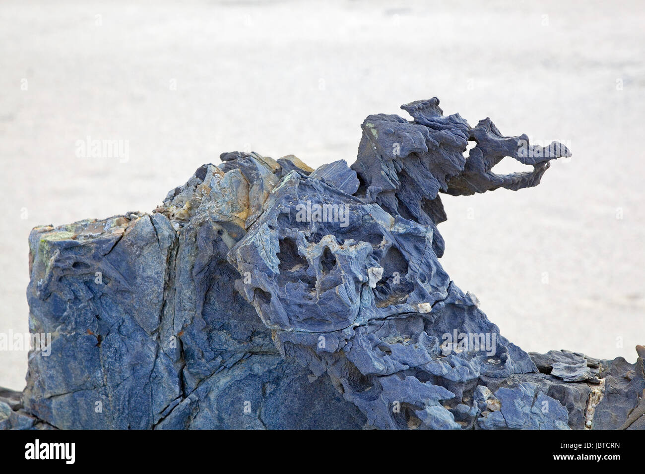 Sharp edged hires stock photography and images Alamy