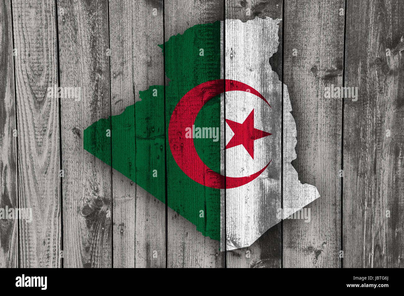 Map and flag of Algeria on weathered wood Stock Photo - Alamy