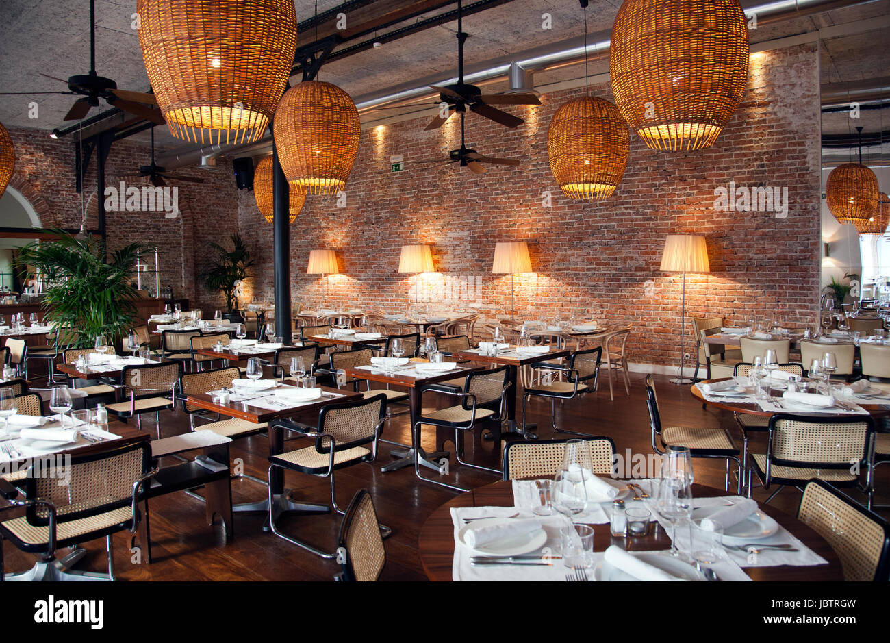 Flow Restaurant Interior Design in Porto - Portugal Stock Photo - Alamy