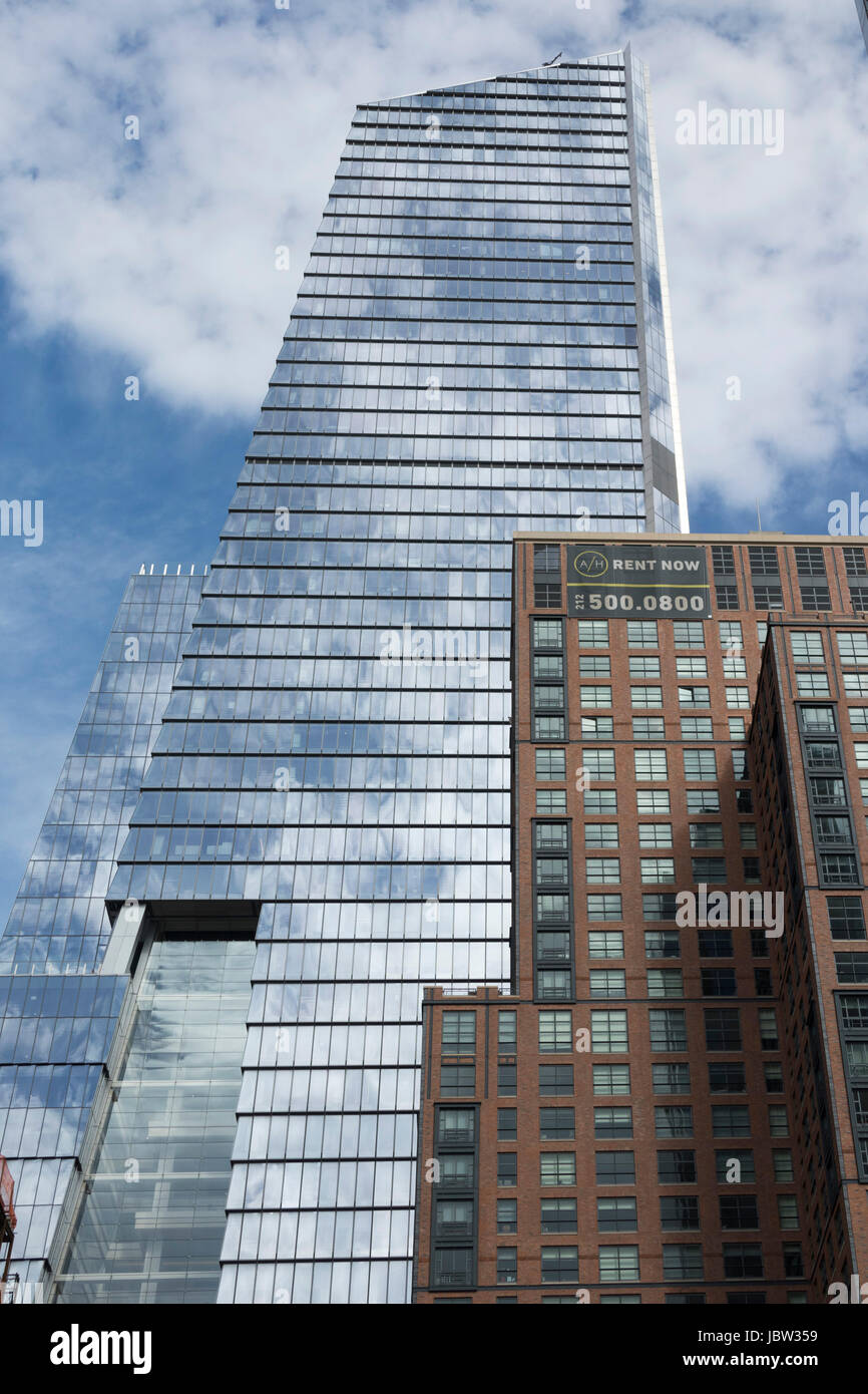 10 Hudson Yards skyscraper, Manhattan, New York, USA Stock Photo