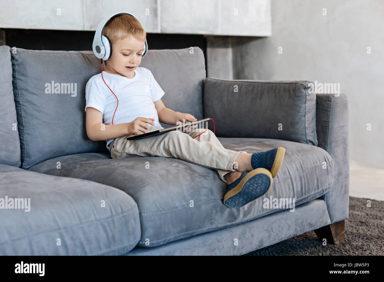 Technology savvy kid hi-res stock photography and images - Alamy