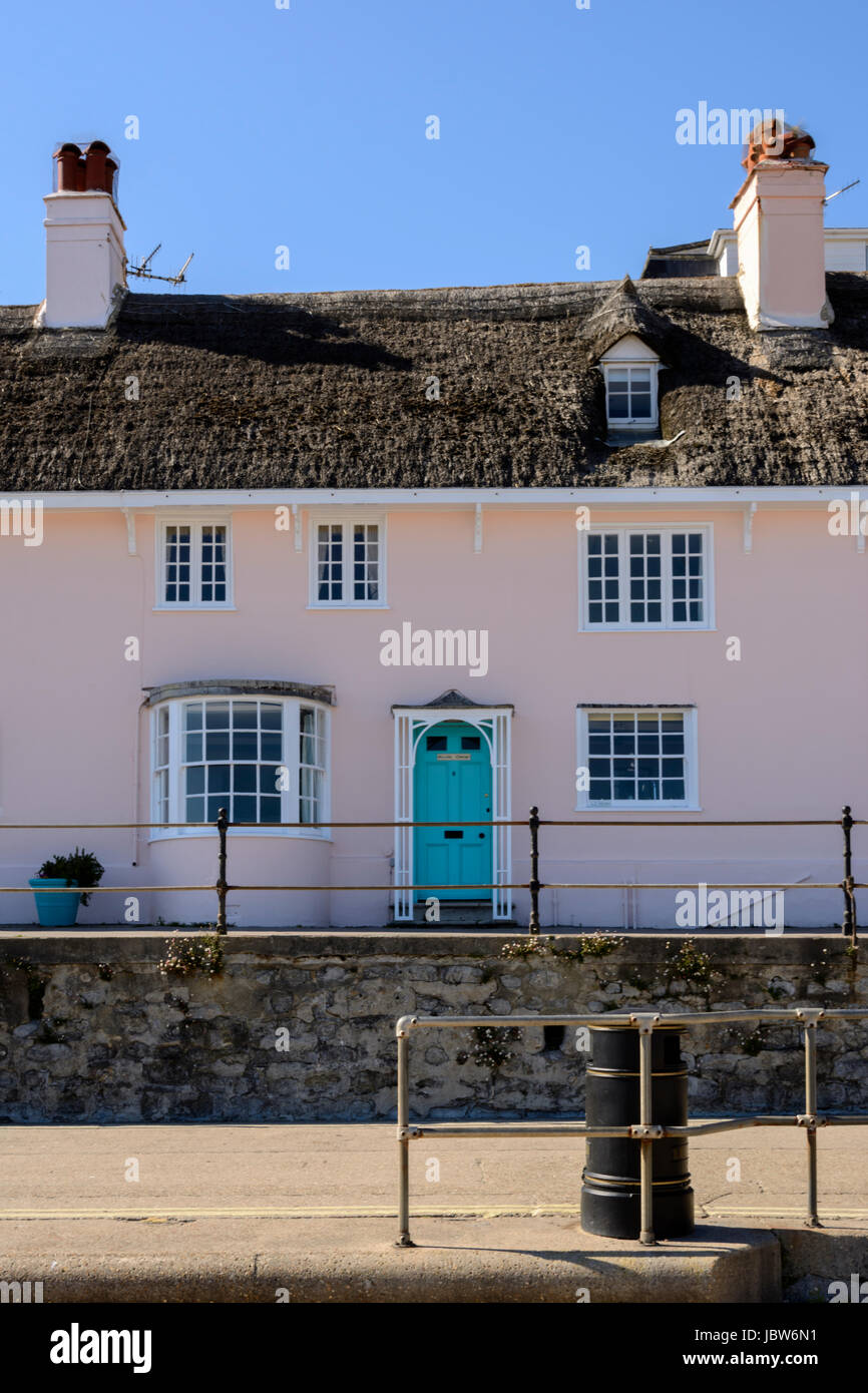 Pink houses lyme regis hires stock photography and images Alamy