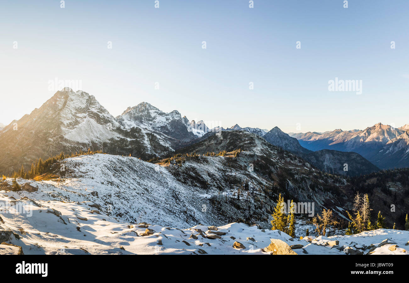 Snow covered mountain peaks, cascade mountain range, Diablo, Washington, USA Stock Photo