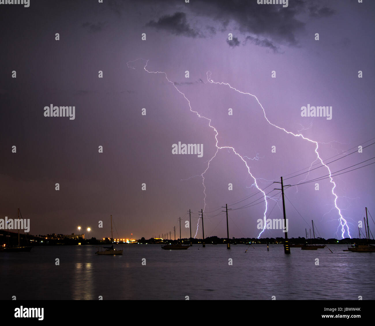 Lightning strikes florida hi-res stock photography and images - Alamy