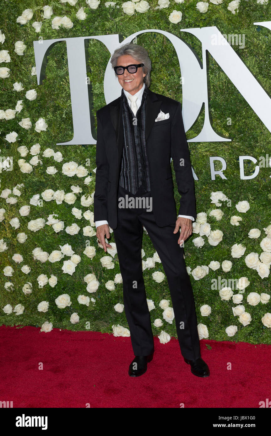 New York, USA. 11th Jun, 2017. Tommy Tune attends Tony awards 2017 at