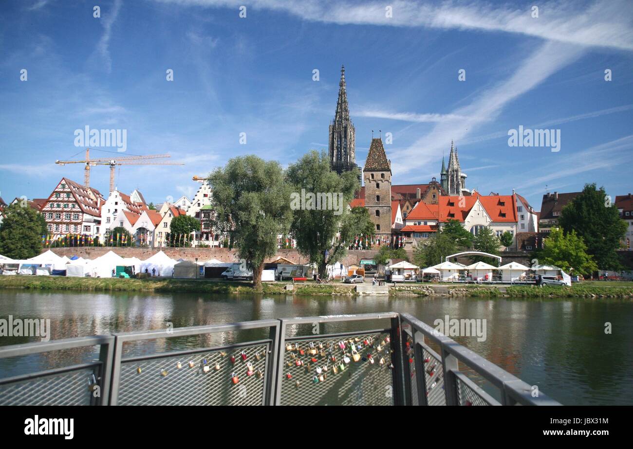  Donaufest hi-res stock photography and images - Alamy Illustration 