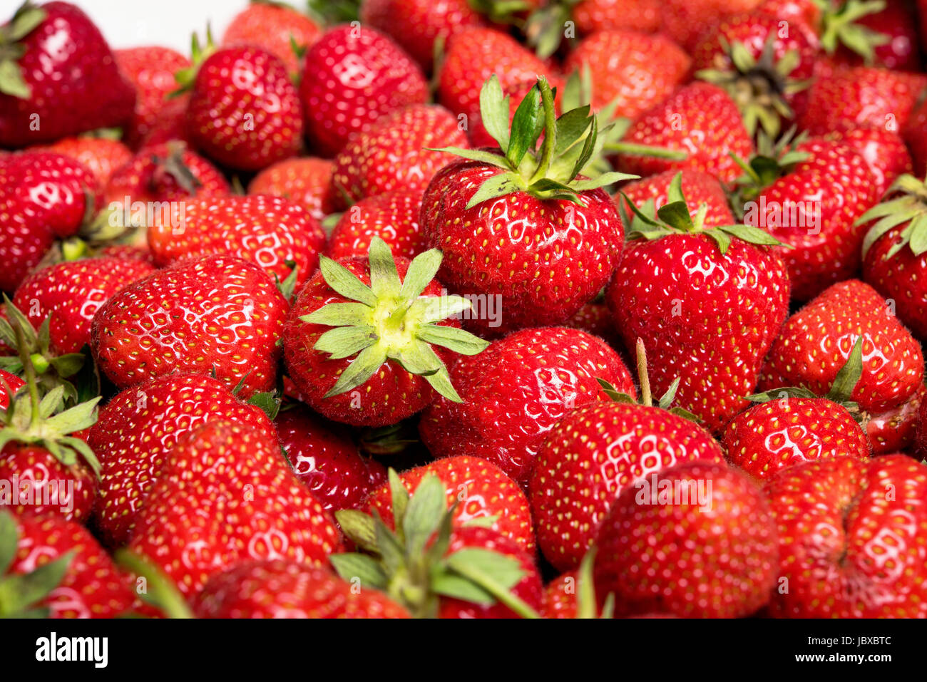 juicy ripe strawberry Stock Photo - Alamy