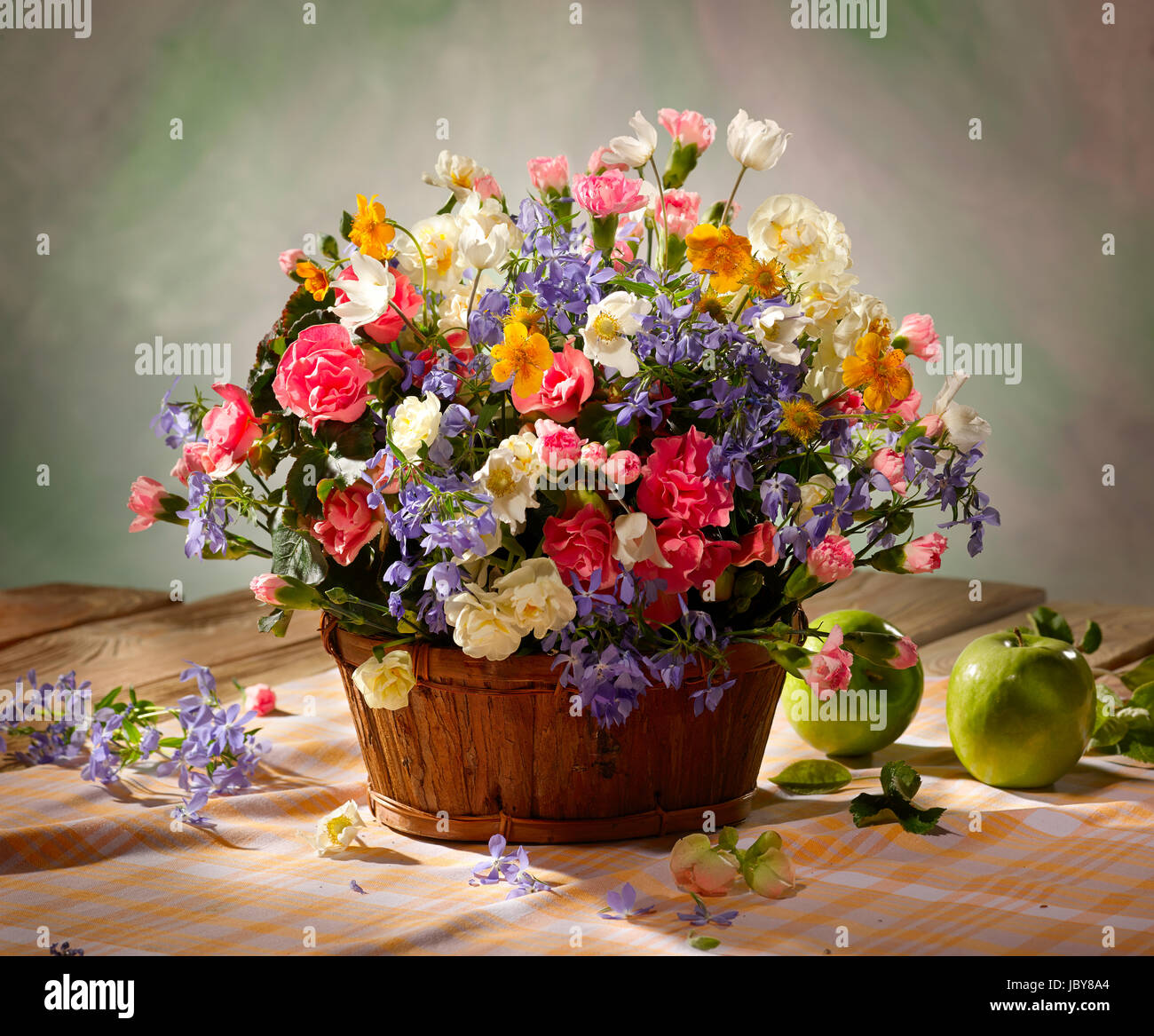 Bouquet of flowers Stock Photo - Alamy