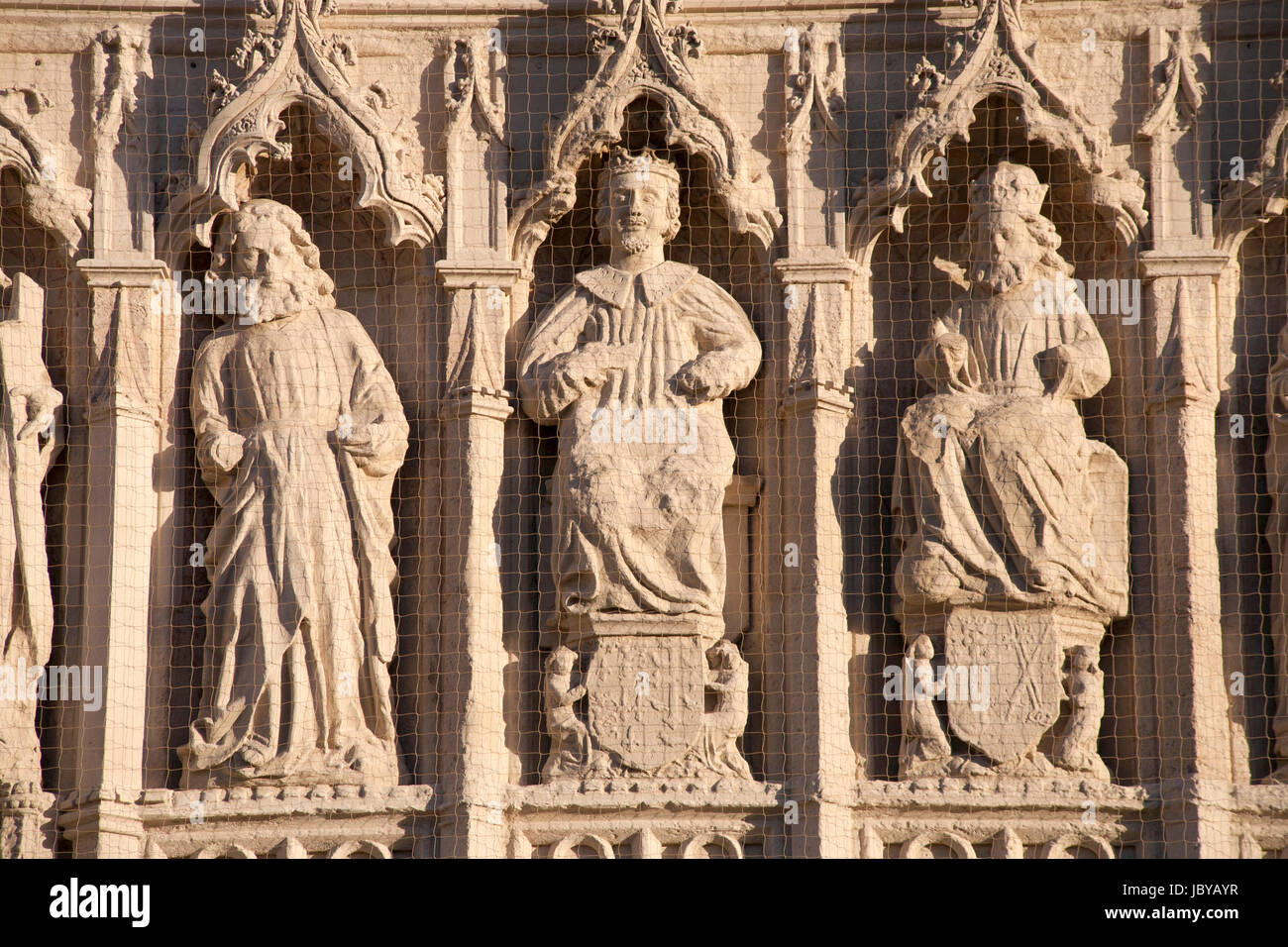 Figures over the west door of Exeter Cathedral, Exeter, Devon, England, United Kingdom, Europe Stock Photo