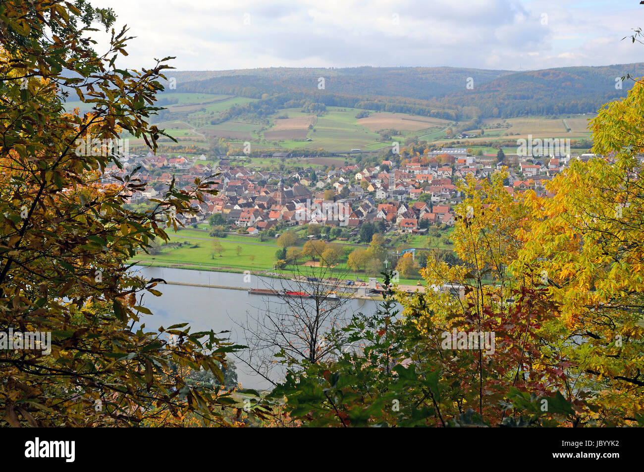 trennfurt, main, odenwald, spessart, fluss, klingenberg, franken, kirche, ort, ortschaft Stock