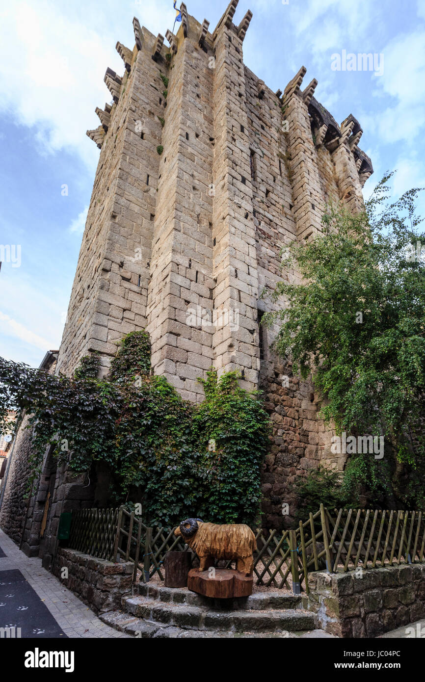 France, Haute-Loire (43), Saugues, la Tour dite des Anglais // France, Haute Loire, Saugues, the Tower of Anglais Stock Photo
