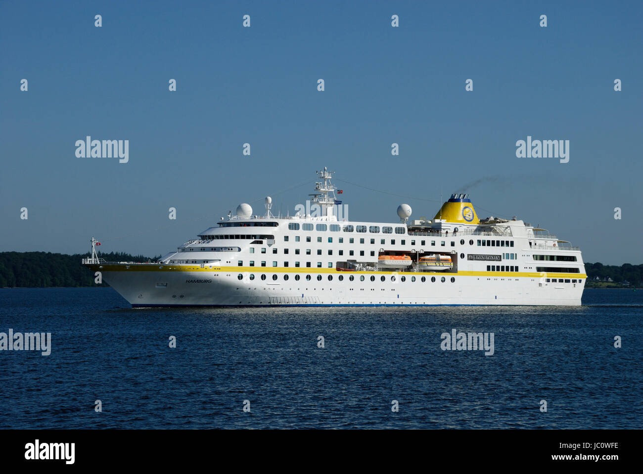 Kreuzfahrt schiff hi-res stock photography and images - Page 15 - Alamy