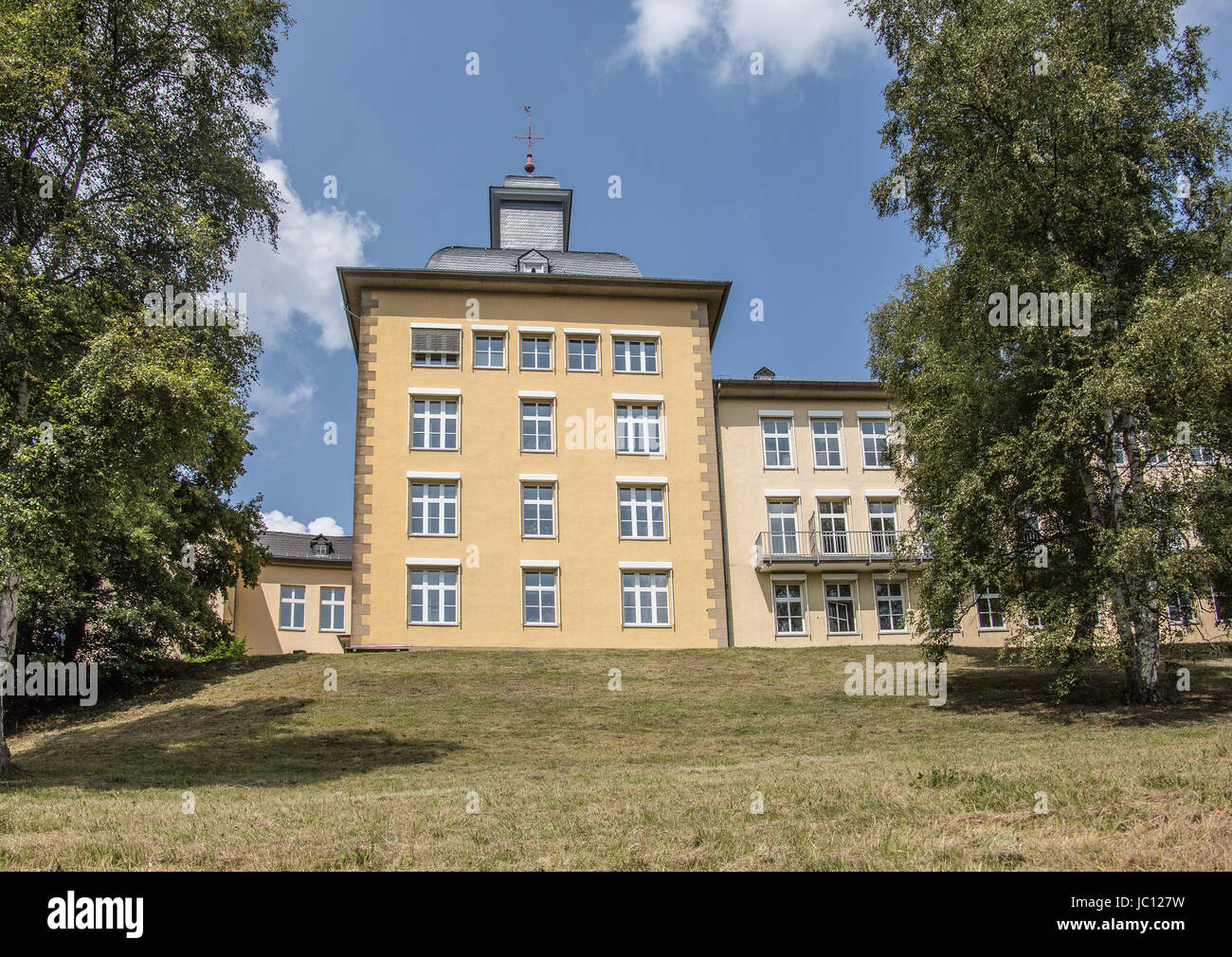 emmy noether straße 2 münchen