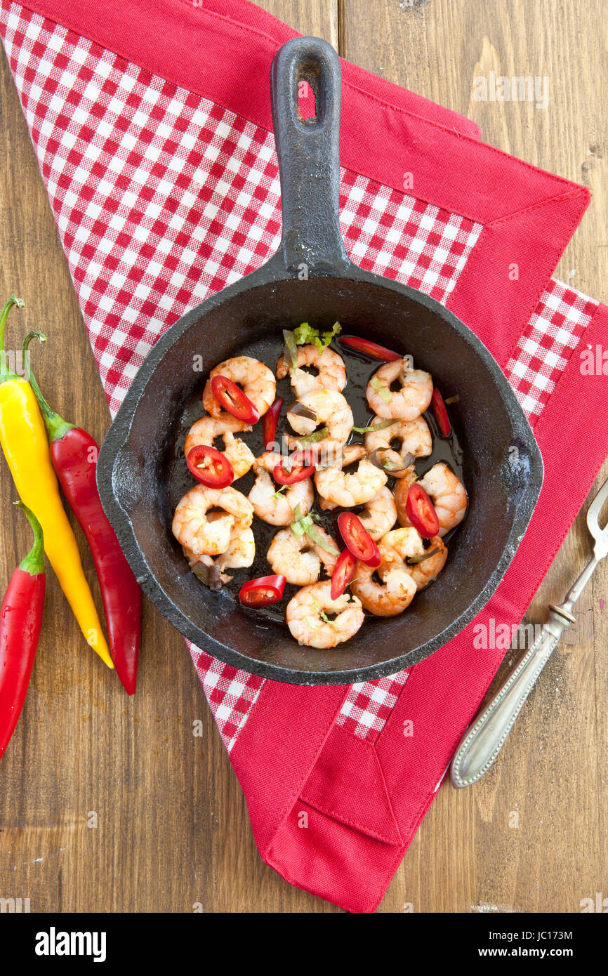 Gebratene scampi hi-res stock photography and images - Alamy