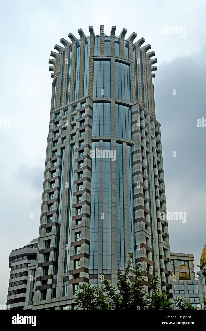 Buttom view hi-res stock photography and images - Alamy