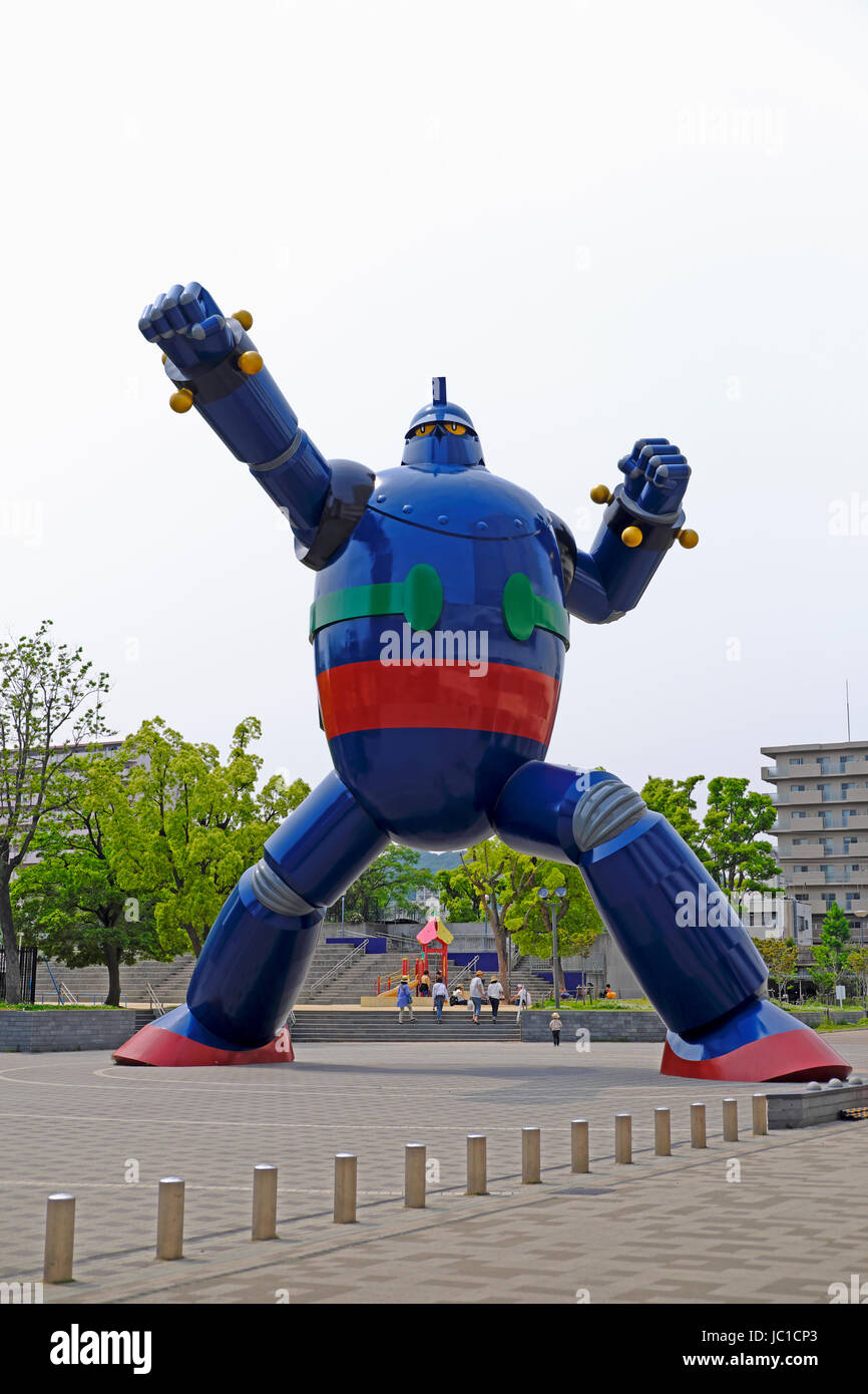 The 50-ton Tetsujin-28-go (Gigantor) statue was built to spark and symbolise Kobe's recovery in the aftermath of the Great Hanshin Earthquake of 1995 Stock Photo