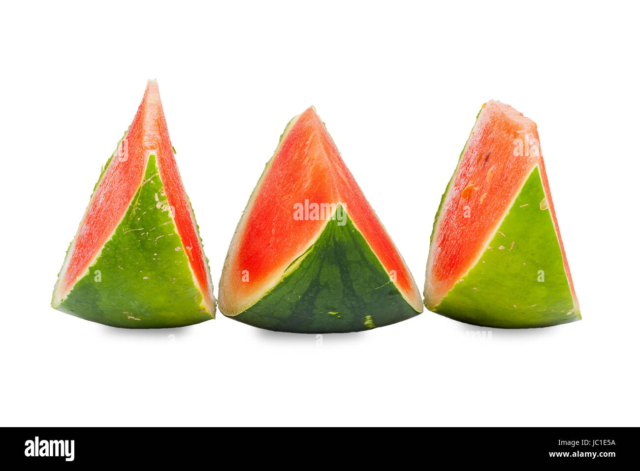 Drei Stücke einer reifen Wassermelone isoliert vor weißem Hintergrund Stock Photo