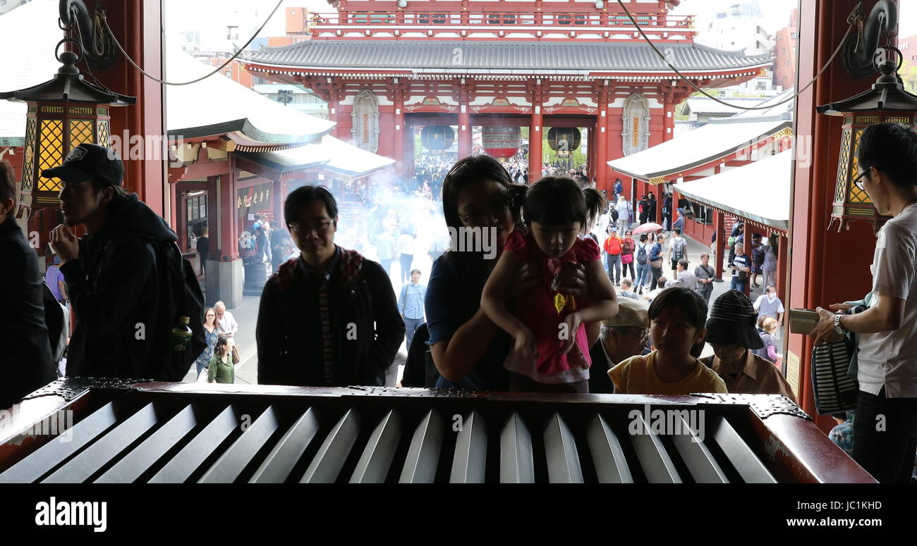 Kannon Temple Asakusa Stock Photo - Alamy