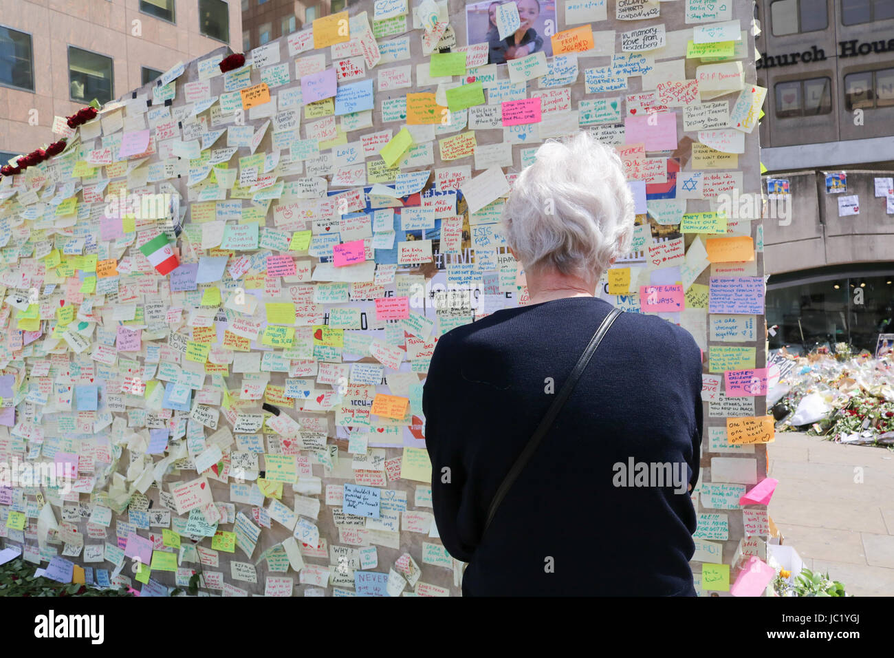 London UK. 13th June 2017. Members of the public continue to place  messages of support and  sympathy from people in the United Kingdom and many countries Credit: amer ghazzal/Alamy Live News Stock Photo